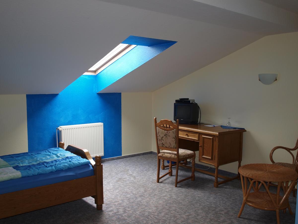 Gut Harlinghausen Hotell Ovelgonne Rum bild